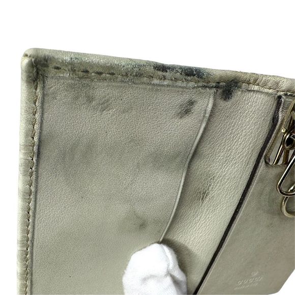Gucci GG Guccissima Beige & Gold Heart Key Case - Picture 9 of 10